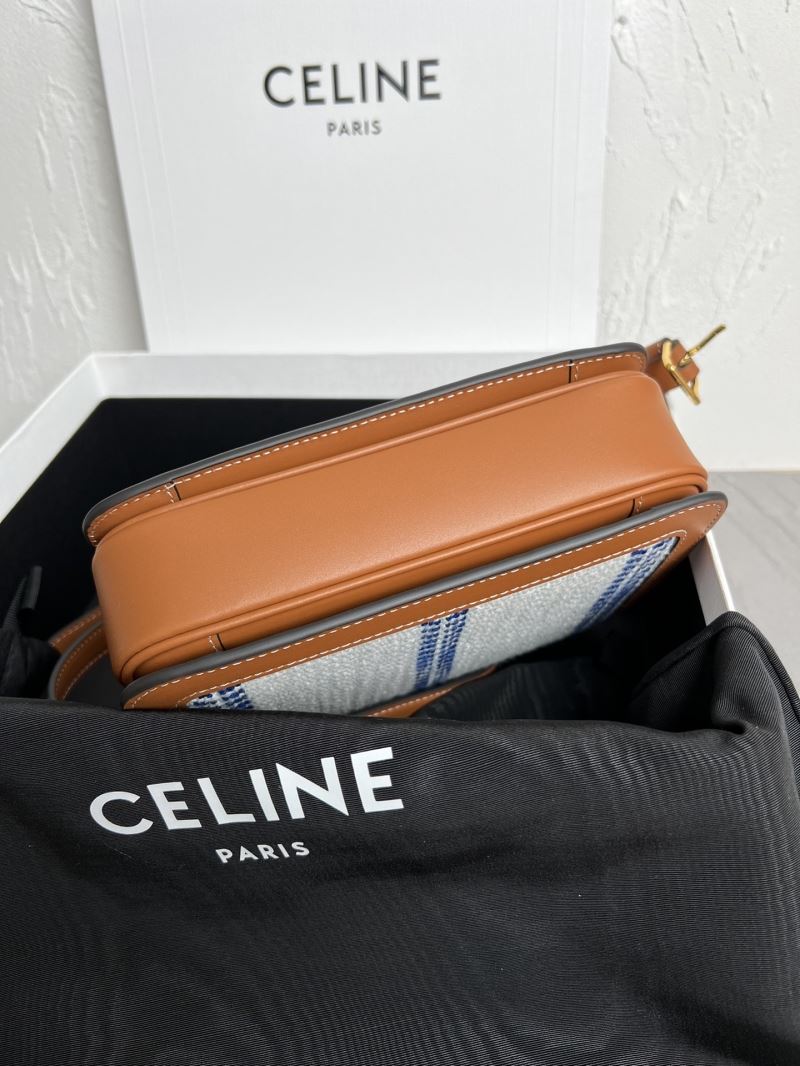 Ce1i*e triomphe bags